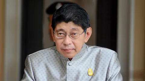 ป.ป.ช. มอบยุทธศาสตร์ป้องกันปราบปรามทุจริตระยะ 2 ต่อ รบ.