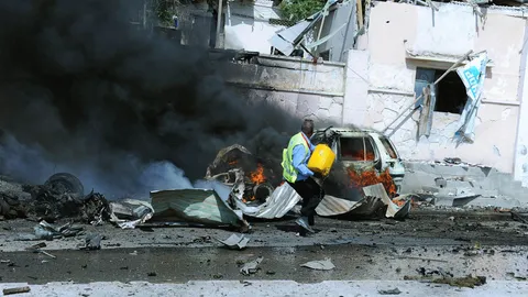 ระทึก! คาร์บอมบ์ ใกล้สนามบินในโซมาเลีย ตาย 4 ศพ