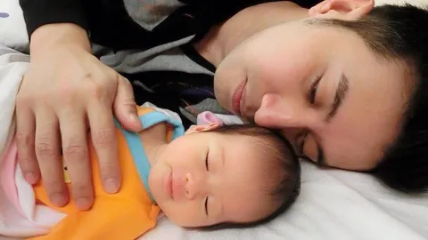 ‘หนุ่ม-กรรชัย’แฮปปี้ชีวิต“คุณพ่อมือใหม่” ออกอาการเห่อและหวง‘มายู’ขั้นเทพ!!