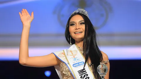 ‘เฟิร์ส ภัทราพร’ พิชิตมงกุฎ มิสอินเตอร์คอนฯ ชนะสาวงาม60ชาติ