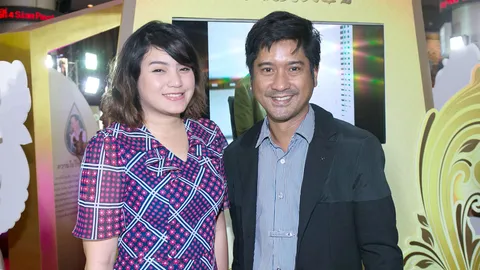 'หนุ่ม-ฝ้าย' แฮปปี้ พา 'น้องอันดา' เที่ยวเกาหลี ยังไม่เร่งมีลูกอีกคน