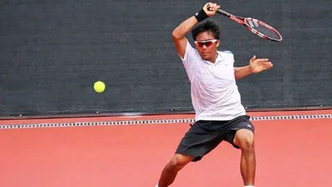 กระหึ่ม ! 'น้องบูม' ผงาดซิว ดับเบิ้ลแชมป์ เทนนิส ที่บรูไน