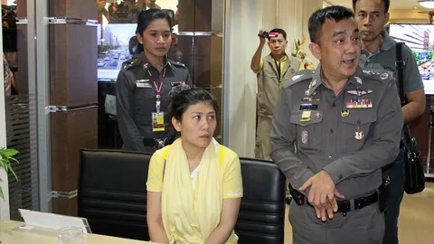 รวบเมียผกก.ตม. ผิดม.112 หลานพงศ์พัฒน์ (ชมคลิป)