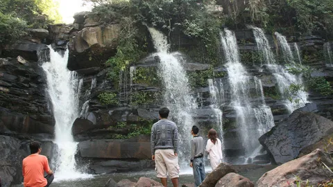 ชวนเที่ยว 'น้ำตกตาดปลากั้ง' ดิบๆเดิมๆ โดนใจแอดเวนเจอร์