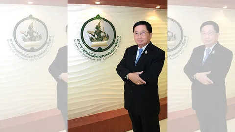 สังคมออนไลน์วิจารณ์ยับไอซีทีทำสติกเกอร์ไลน์แพง (ชมคลิป)