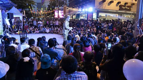 มหกรรมบันเทิงโชว์