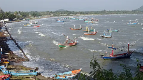 อุตุฯประกาศ ฉ.14 เหนือหนาว-ใต้มรสุมแรงงดออกเรือ   