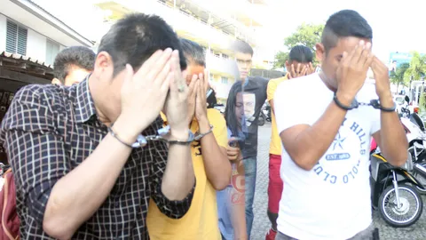 จับ10คน!ทหาร-พลเรือนที่ภูเก็ต อุ้ม'ยูเครน'รีดทรัพย์ 