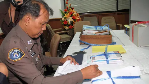 อดีตอธิการบดีสจล. พร้อมเข้าให้การตร. คดีงาบเงิน1.6พันล.