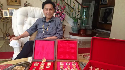 พล.อ.เชวงศักดิ์ นักอนุรักษ์พระเครื่องแห่งปี "สวยอย่างเดียวไม่พอ ต้องหายาก มีเอกลักษณ์ ถึงจะตาม"
