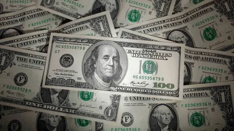 ดอลล์แข็งป่วน ธปท.ชี้อย่าตื่นทุนสำรองวูบ