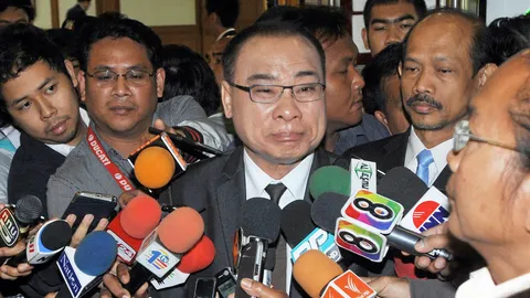  ขุนค้อน โผล่สภาฯ ลั่น พร้อมตอบกมธ.ซักถาม มั่นใจแจงได้ 