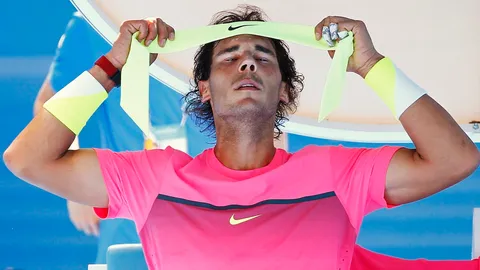 สุดไฮเทค! 'นาดาล' ใช้อุปกรณ์ติดแร็กเกต วิเคราะห์การเล่น