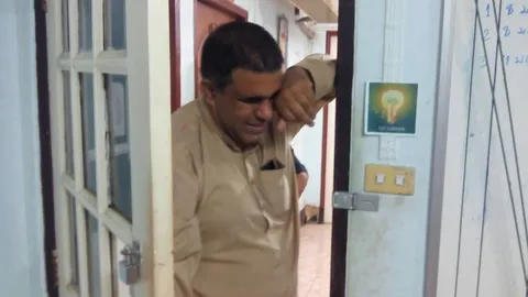 ตร.ตากต้อนหนุ่มปากีฯจนปล่อยโฮ สารภาพลวง 2 เด็กสาวพม่าไปทำงาน กทม.