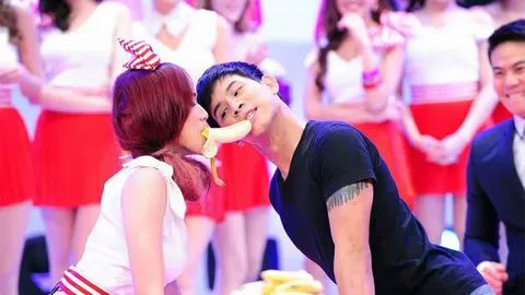 ลับ ลวง หลอก