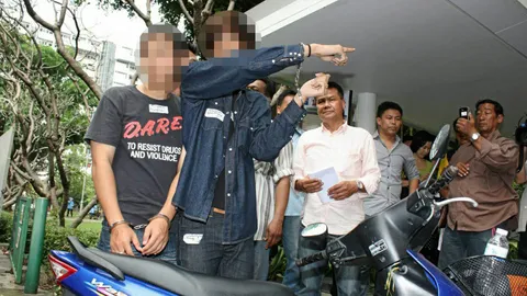 ตะครุบแล้ว แก๊งโจ๋แสบ จี้นิสิตจุฬาฯ (ชมคลิป)