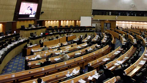 ป.ป.ช.เปิดกรุ 479 อดีต ส.ส. พ้นตำแหน่ง 1 ปี ปู รวยขึ้น กว่า 11 ล.