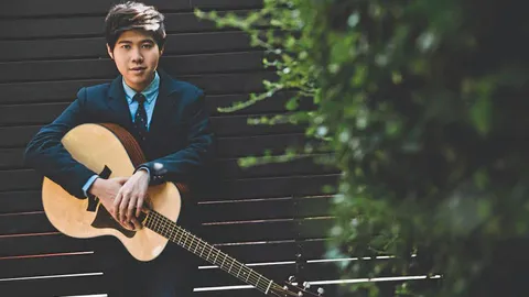 "อะตอม" เด็กฝีมือแต่งเพลงขั้นเทพ