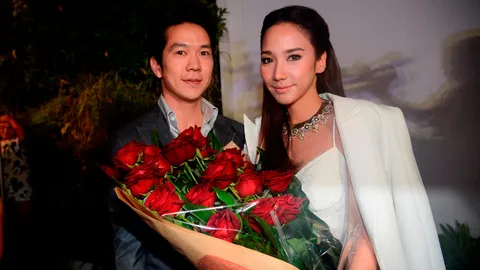 ‘อั้ม’ ปัดถือเคล็ดห่าง ‘แอมป์’ 2 เดือนค่อยคืนดี (ชมคลิป)
