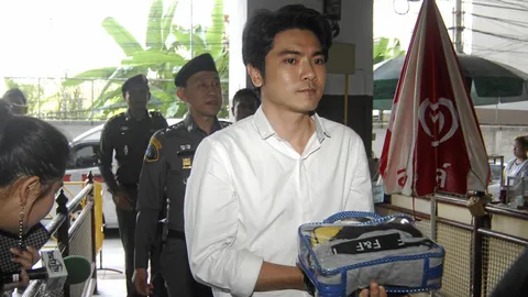  	ฝากขัง-ค้านประกัน 'เอกชัย' หลาน 'พงศ์พัฒน์' อ้างเบื้องสูงรีดเงิน