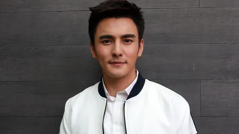 'ธันวา' ปัดทำรัก 'ทับทิม-สเตฟาน' ล่ม ยัน 'เซฟฟานี่' แค่น้องเมินคนมองเจ้าชู้