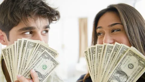 ผู้หญิงขี้งก!! เซ็กซี่ที่สุดในโลก