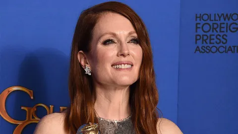 แหวกฮอลลีวูด 16/02/58