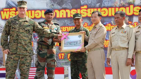 ‘คอบร้าโกลด์‘ช่วยชุมชน สร้างอาคารเรียนที่เขาคิชฌกูฏ