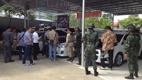 ตร. ทหาร ปกครองเมืองอุบลฯ คุมเข้มเต็นท์รถมือสอง ยึดรถ 20 คัน