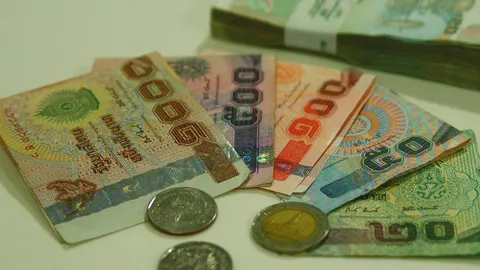 หนี้คนไทยท่วม ไตรมาส 4 ปี57 มูลค่าพุ่งแตะ 85% ของจีดีพี