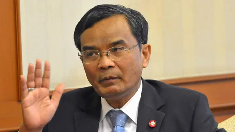 'นิพิฏฐ์' โพสต์เฟซฯ ฉะศาสนจักรอ่อนแอ