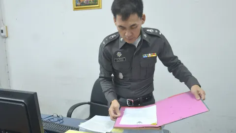 ตร.กาญจน์หอบสำนวนส่ง ปปท. ฟัน ขรก. คดีสวมบัตร