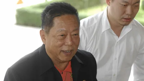 ศาลฯ สั่งคุก 1 ปี เสี่ยเจ้าของตลาดพงษ์เพชร ปลอมตั๋วเงิน 1.3 พันล้าน