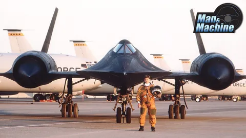 ย้อนอดีตเครื่องบินที่เร็วที่สุดในโลก LOCKHEED SR-71 BLACKBIRD