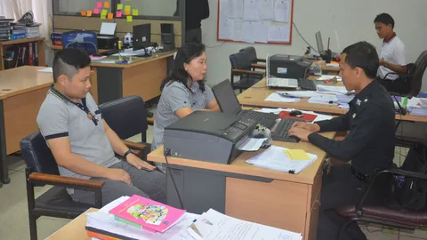 ผกก.ตราด ลั่นไม่เว้น!! ยันให้ความเป็นธรรมสาวทอม ถูกตร.รุมตื้บ 