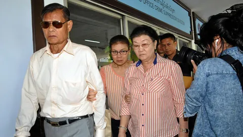 อัยการฟ้องพ่อแม่ ท่านผู้หญิงศรีรัศมิ์ แอบอ้างเบื้องสูงขู่ แกล้งให้ได้รับโทษ (ชมคลิป)