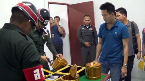 แฉผ่านเฟซบุ๊ก! ข้างบ้านเปิดบ่อน ผู้ว่าฯขอนแก่นเห็นสั่งจับสายฟ้าแลบ