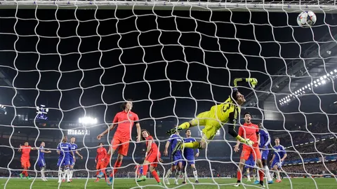 เป๊ะเว่อร์! ชมคลิป 'ซิลวา' โขกสุดงาม เขี่ยสิงห์บลูตกรอบ ชปล.