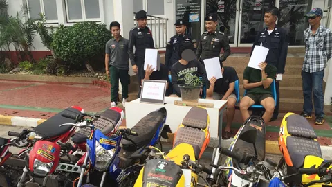 ตร.นครพนม รวบแก๊งโจ๋ 'รุ่งโรจน์' เหิมยิงถล่มอริกลางเมือง