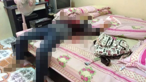 หึงโหด! ผัวเมียคว้ามีดแทงกันดับคู่ คาห้องนอน