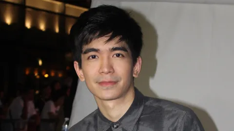 'ต้อล' ปัดเลิก 'การ์ตูน' สร้างกระแส ย้ำรักล่มไร้มือที่ 3