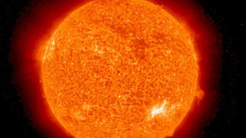 มะกันเตือนพายุสุริยะรบกวนดาวเทียม