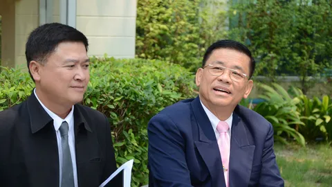 'เสี่ยบั๊ก' ปัดรู้จัก 'พระหมอ' รับเช็กประวัติก่อนบริจาคเงินสร้างตึกรพ.