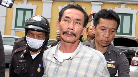 ไปฝากขังอีก 3 คน คดีบึม ‘ศาลอาญา’