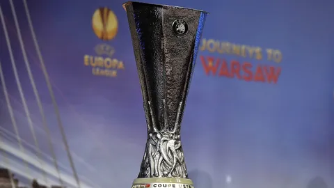 'ยูฟ่า' ใจป้ำ! ประกาศเพิ่มส่วนแบ่งเงินรางวัล 'ยูโรปาลีก'