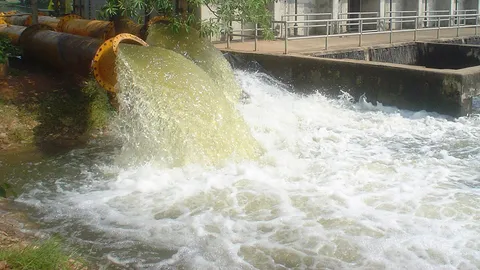 ส.ก.กระทุ้งแผนรับน้ำท่วม กทม.ยันเอาอยู่ทั้งลอกท่อ, ตั้งเครื่องสูบ-อุโมงค์ยักษ์