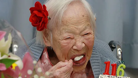 กินอยู่ยังไง แก่ง่ายตายยาก...อายุยืนเกินร้อย