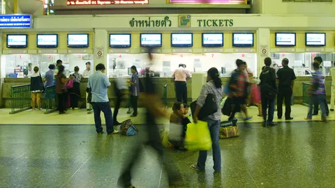 รฟท.เพิ่มขบวนรถไฟ รับสงกรานต์ พร้อมชูนโยบาย 3 ป.