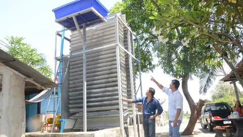 สุดเจ๋ง! หนุ่มจบ ม.6 ประดิษฐ์เครื่องผลิตกระแสไฟฟ้าใช้ยกหมู่บ้าน