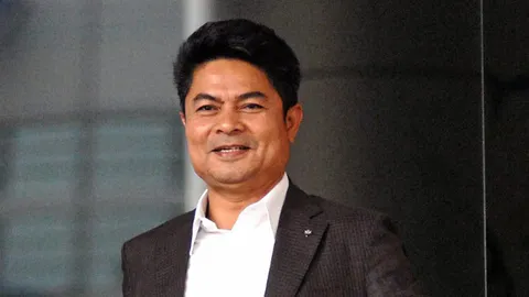 'เทพไท'จวกร่าง รธน.'หัวมังกุ ท้ายมังกร' ปมห้าม ส.ส.เป็น รมต.